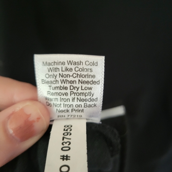 Kenneth Cole Black AWEAR-TECH Quarter Zip Pullover Mens - Picture 5 of 5